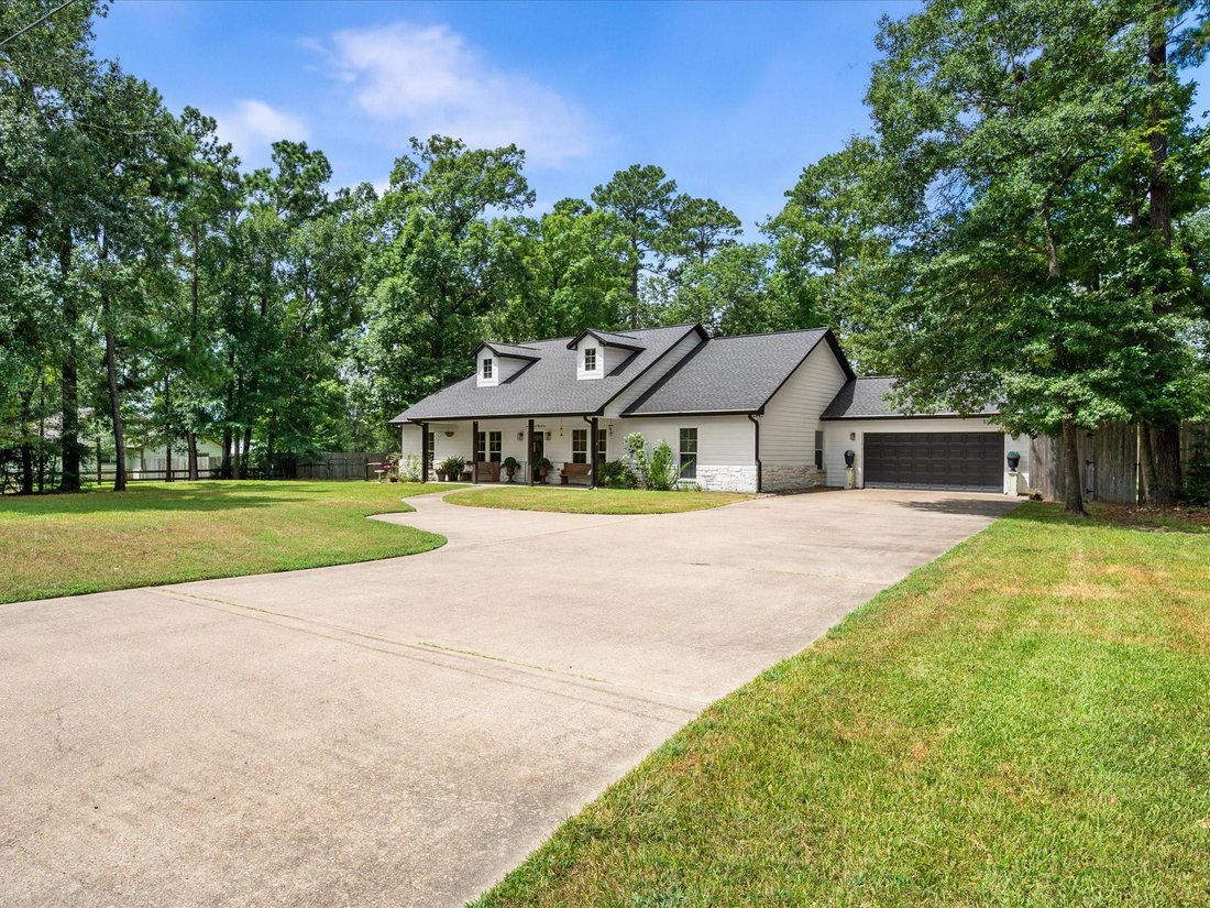 House in Huntsville, Texas, United States 5 - 18669430