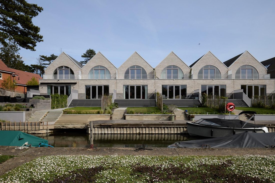 House in Taplow, England 1 - 18661988