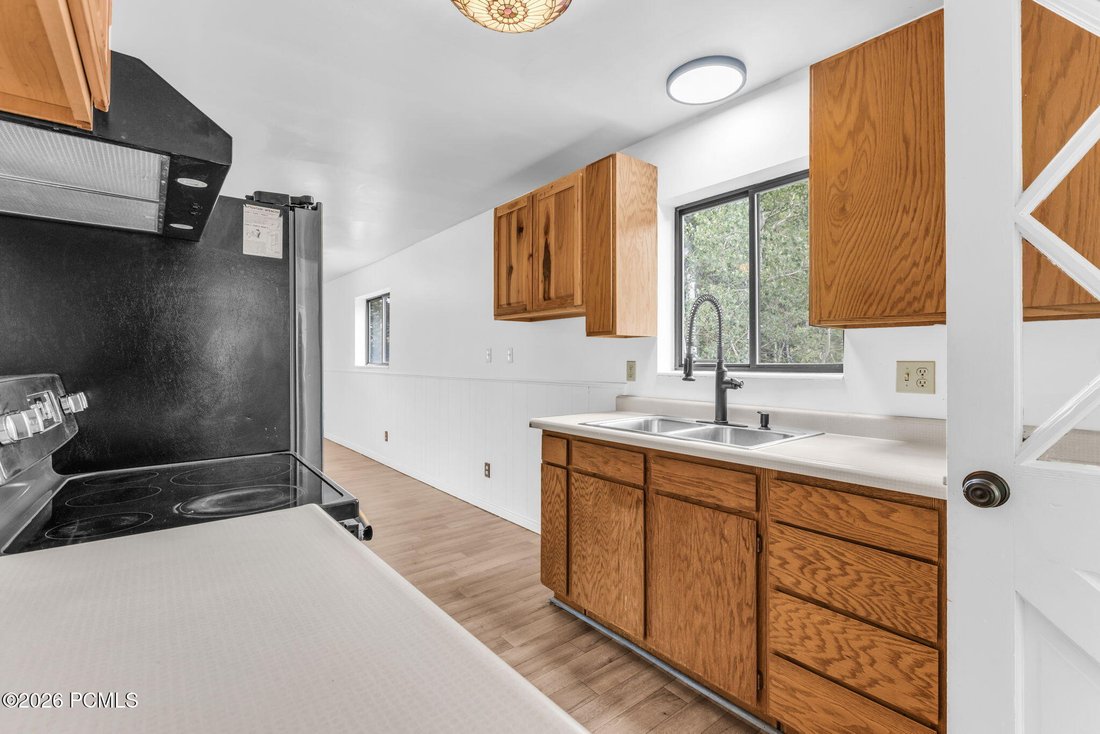 Kamas, Utah, United States 5 - 18666553