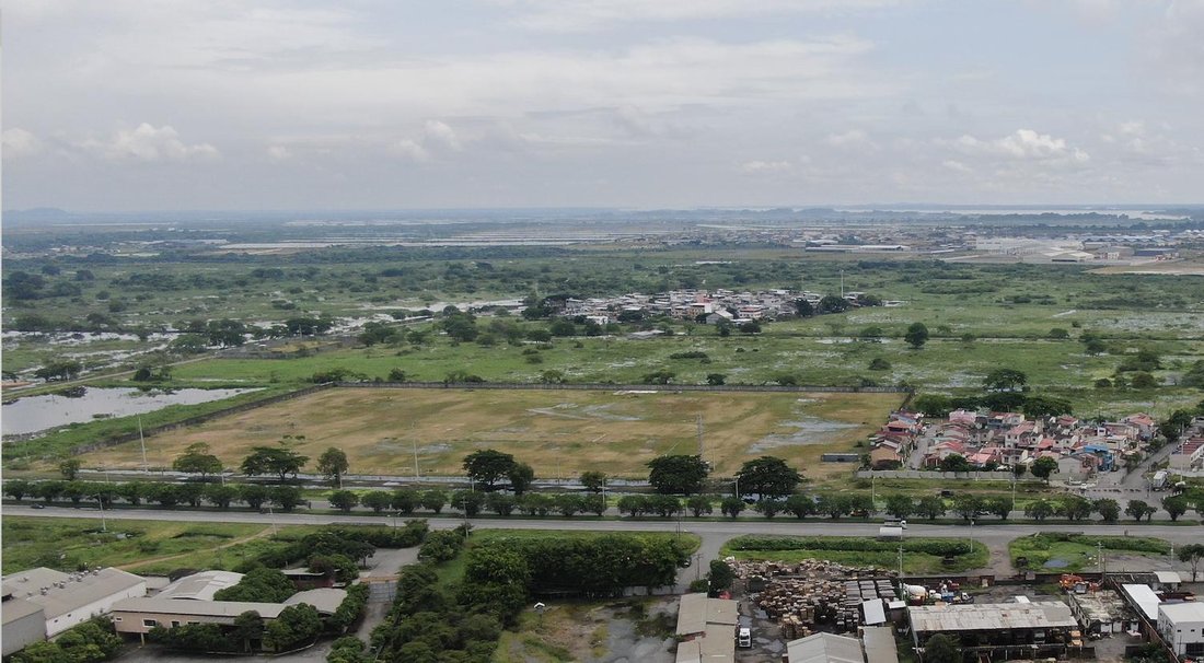 Land in Duran, Guayas, Ecuador 1 - 18660502