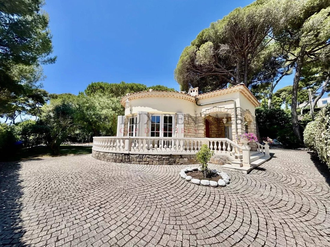Villa en Fontmerle, Antibes, Francia 2 - 15458906