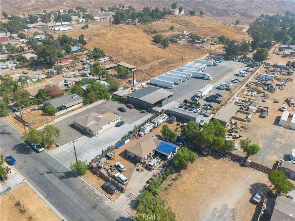House in Jurupa Valley, California, United States 3 - 16522408