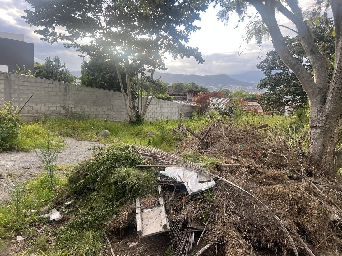 Land in Quito, Pichincha, Ecuador 5 - 18661691