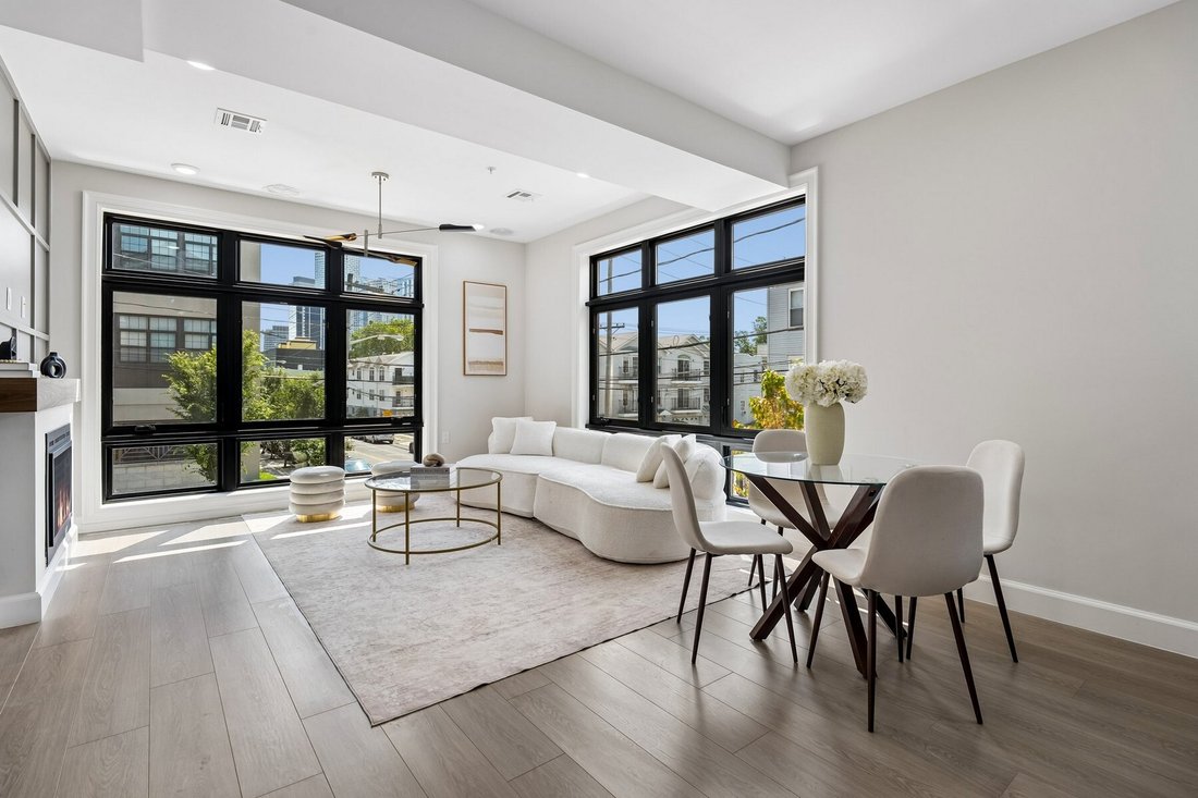 Condo in Jersey City, New Jersey, United States 2 - 18665569
