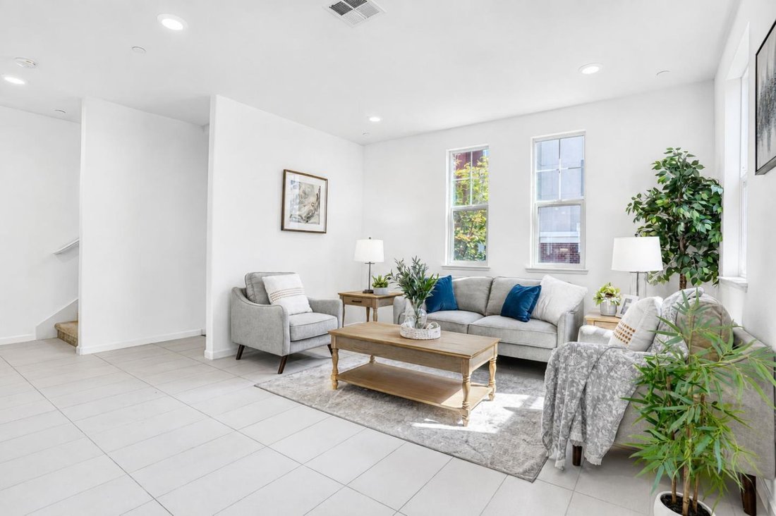 Townhouse in San Jose, California, United States 5 - 18659179