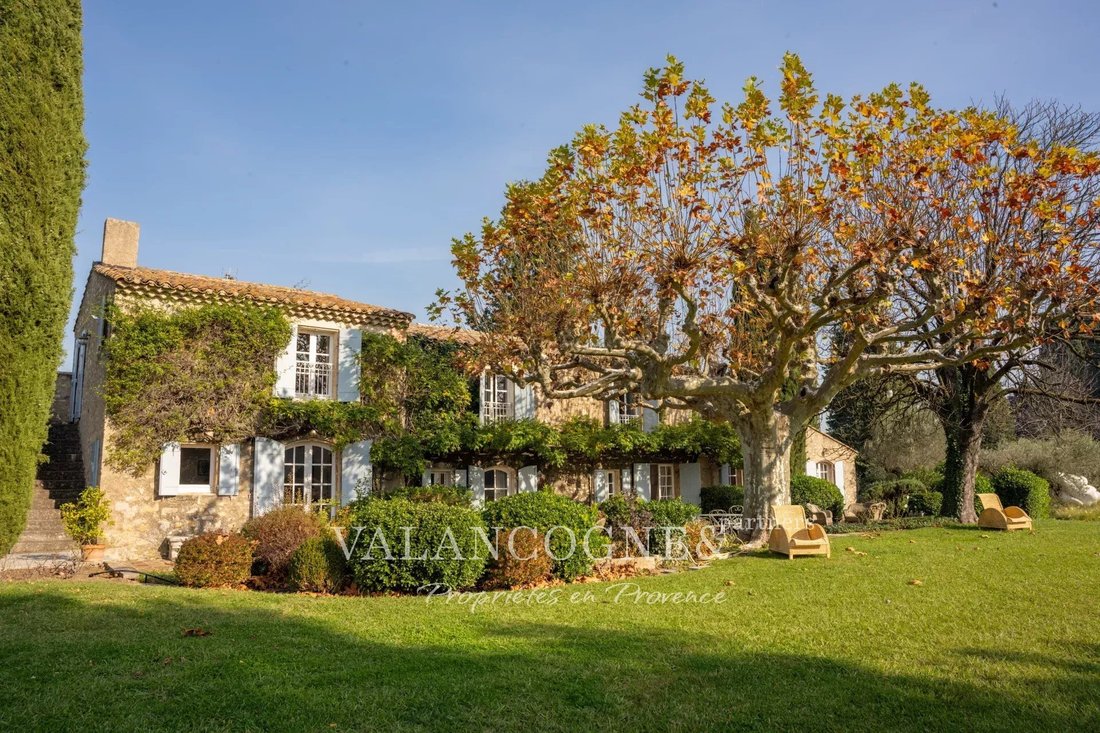 Casa de Campo en Eygalières, Provenza-Alpes-Costa Azul, Francia 5 - 16150582