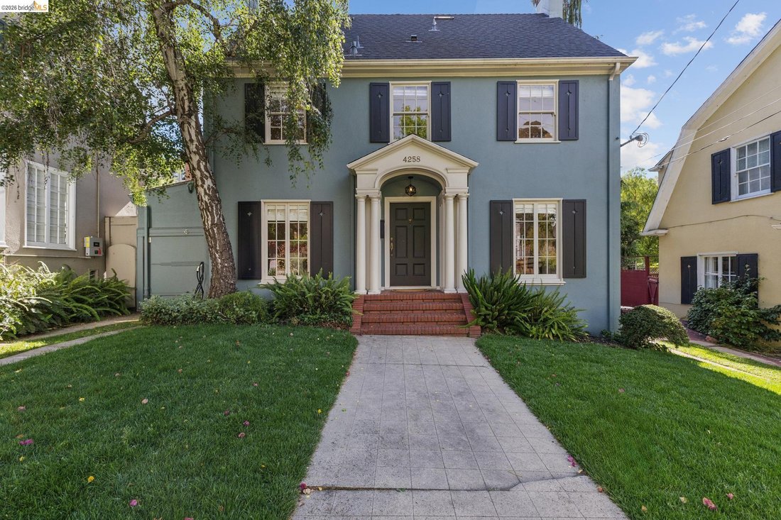 House in Oakland, California, United States 1 - 18662310