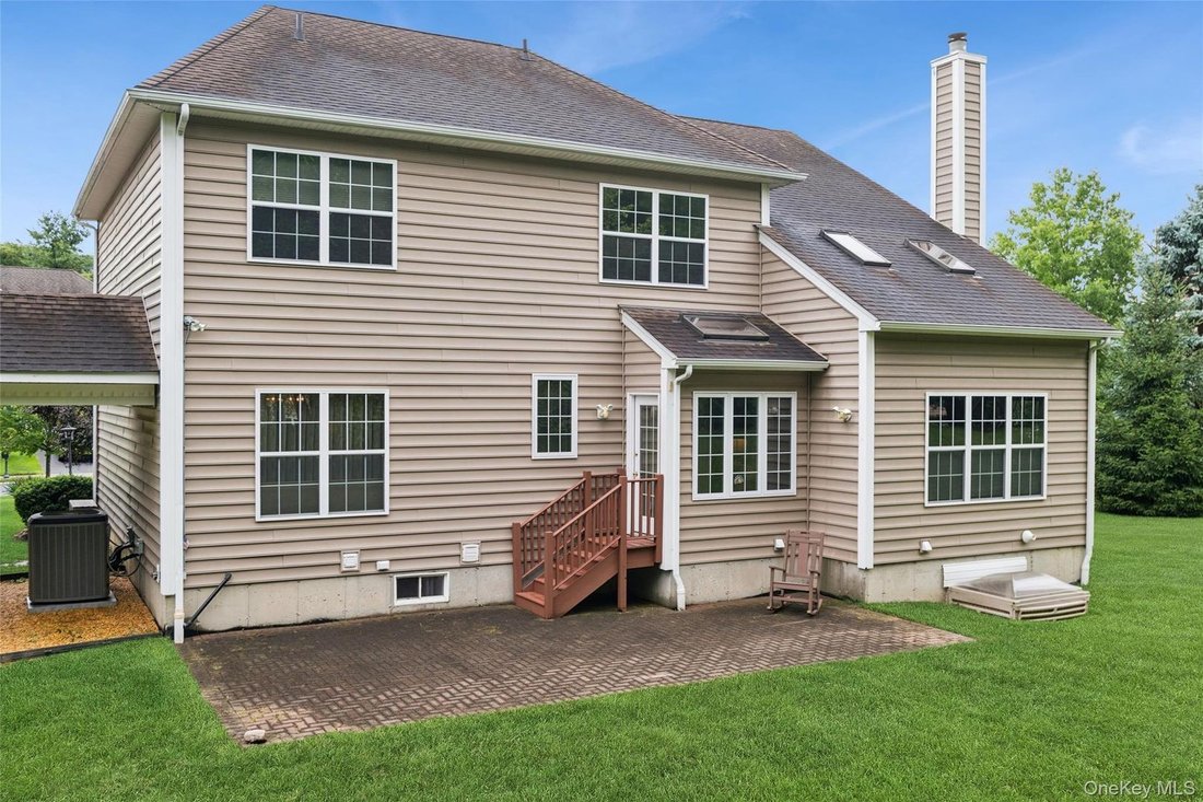 House in Fishkill, New York, United States 5 - 18440936