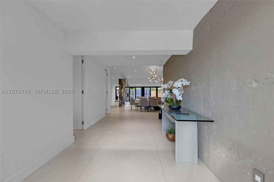 House in North Miami Beach, Florida, United States 5 - 18665834