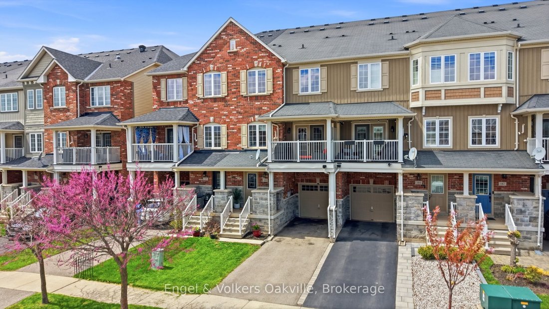 Townhouse in Hamilton, Ontario, Canada 2 - 18660813