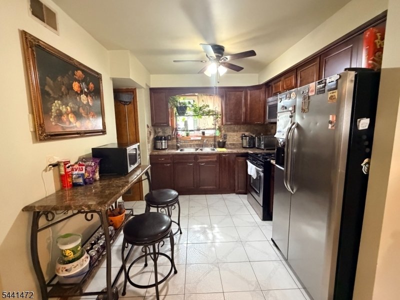 Apartment in Belleville, New Jersey, United States 5 - 18661754