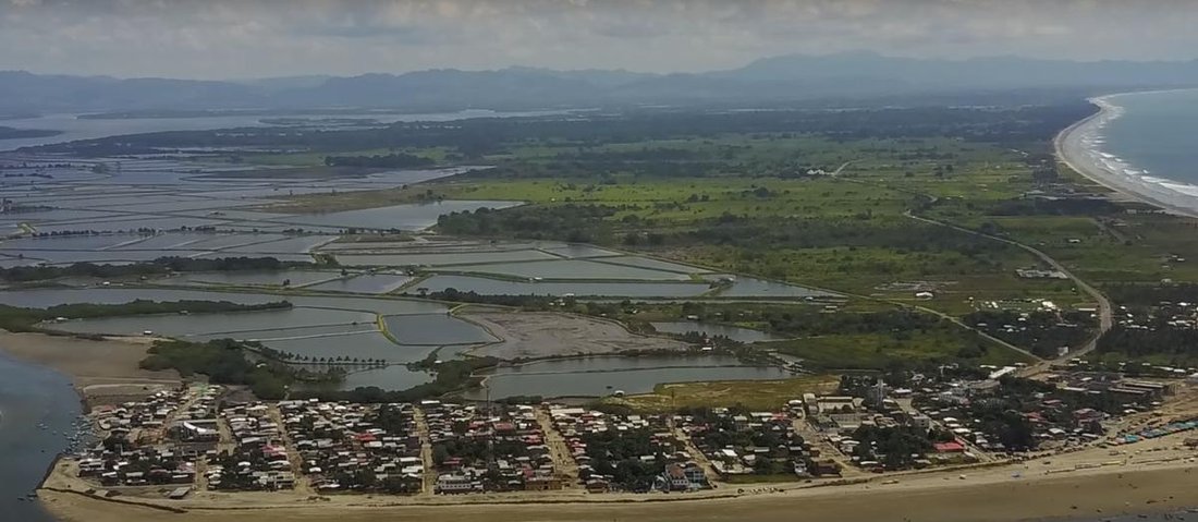 Land in Cojimies, Manabí, Ecuador 1 - 18659991