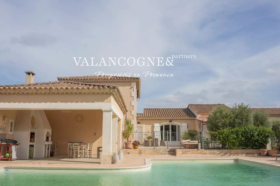Haus in Fontvieille, Provence-Alpes-Côte d'Azur, Frankreich 2 - 16471406