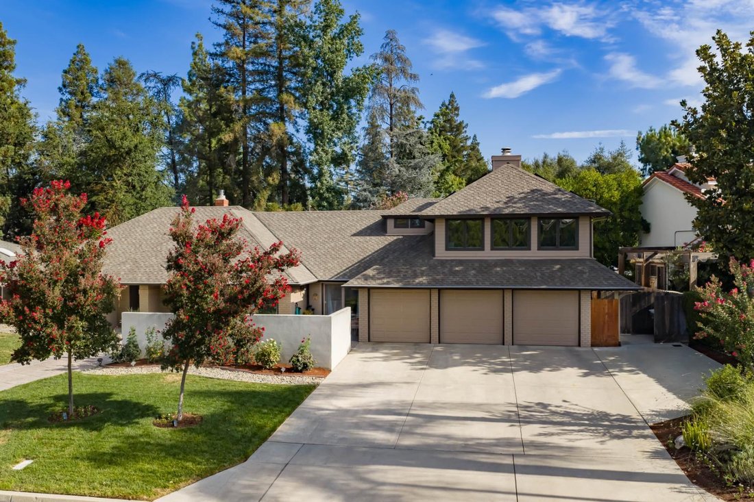 House in Fresno, California, United States 1 - 18659071