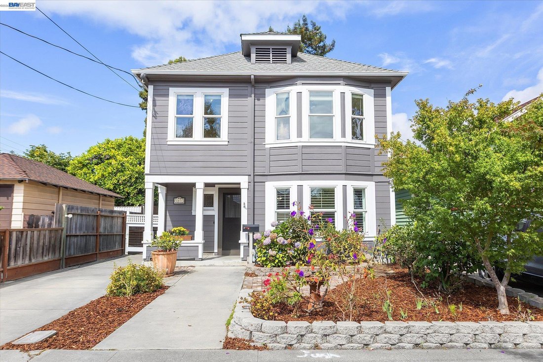 House in Alameda, California, United States 1 - 18666371