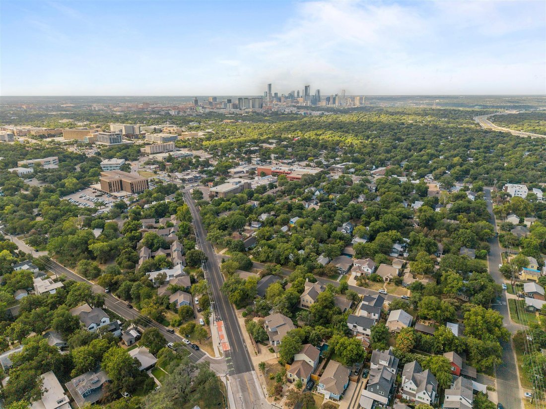 Condo in Austin, Texas, United States 3 - 18605030