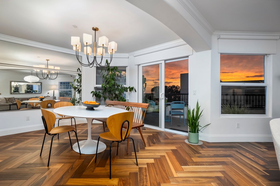 Condo in San Diego, California, United States 5 - 18666462