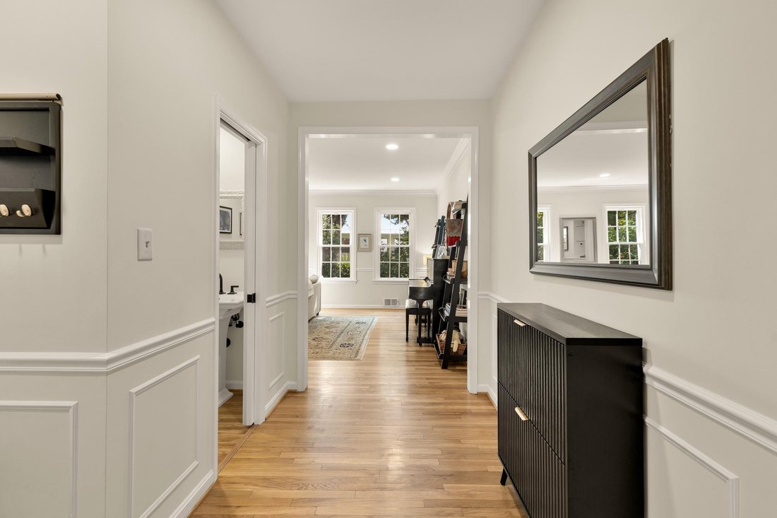 Townhouse in Chevy Chase, Maryland, United States 5 - 18666433