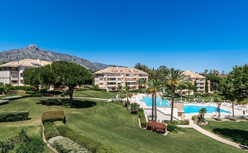 Apartment in Marbella, Andalusia, Spain 1