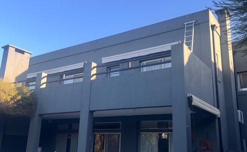 House in Berazategui, Buenos Aires Province, Argentina 1