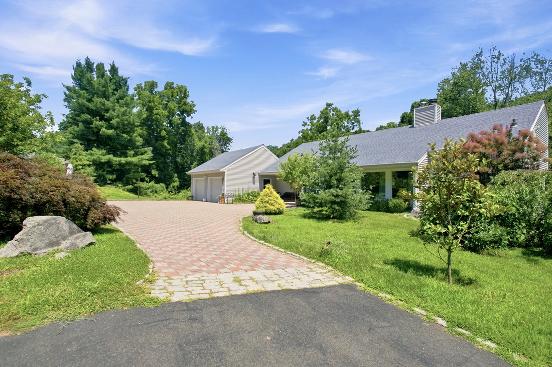House in Stamford, Connecticut, United States 1 - 18660147