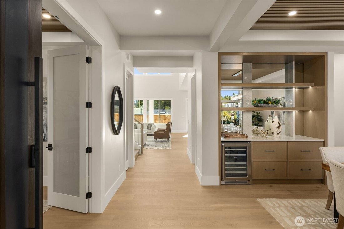 House in Bellevue, Washington, United States 3 - 18670491
