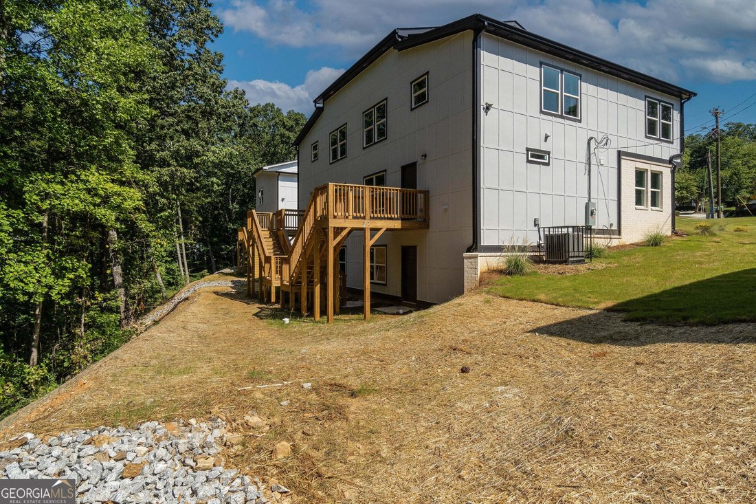 Snellville, Georgia, United States 4 - 18663820