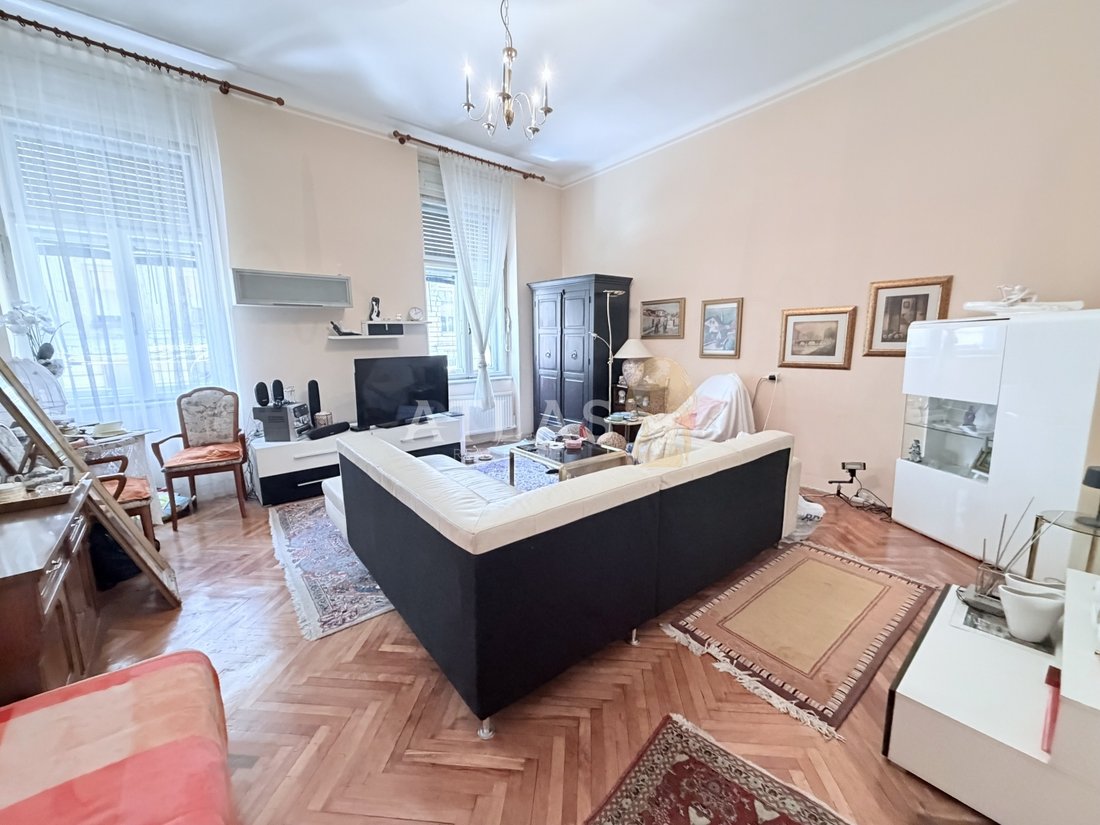 Apartment in Mjesni odbor Potok, Grad Rijeka, Primorje-Gorski Kotar County 3 - 18663687