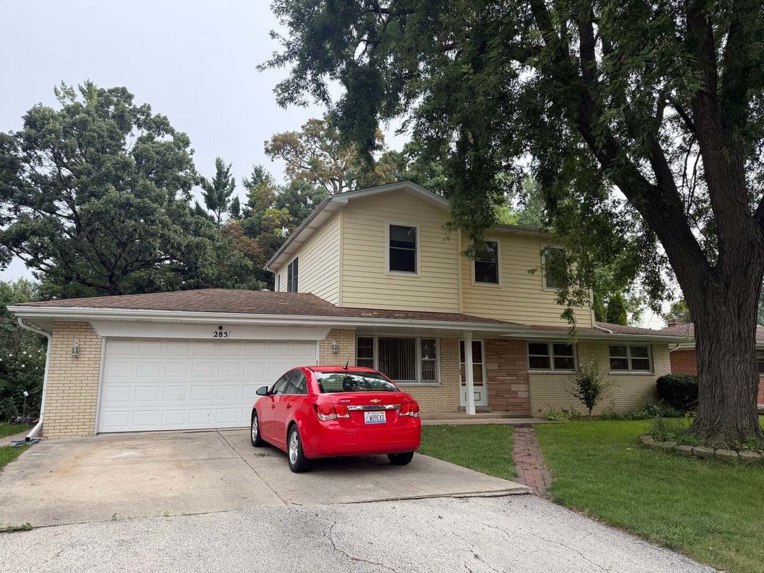 House in Wood Dale, Illinois, United States 2 - 18666147
