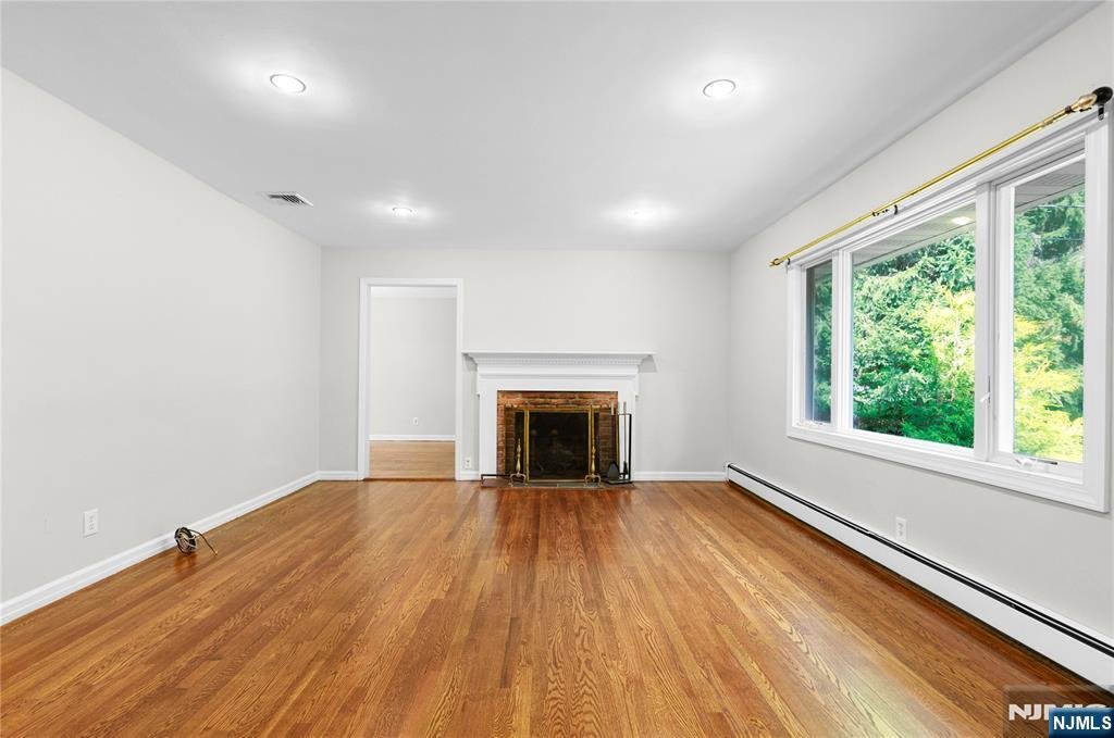 House in Saddle River, New Jersey, United States 2 - 18668381