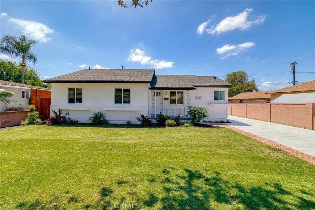 Condo in Garden Grove, California, United States 4 - 18670813