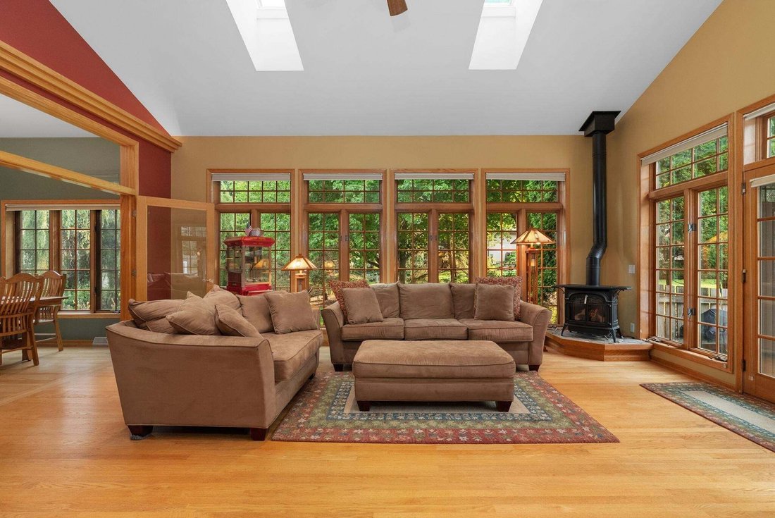 House in Madison, Wisconsin, United States 3 - 18662914