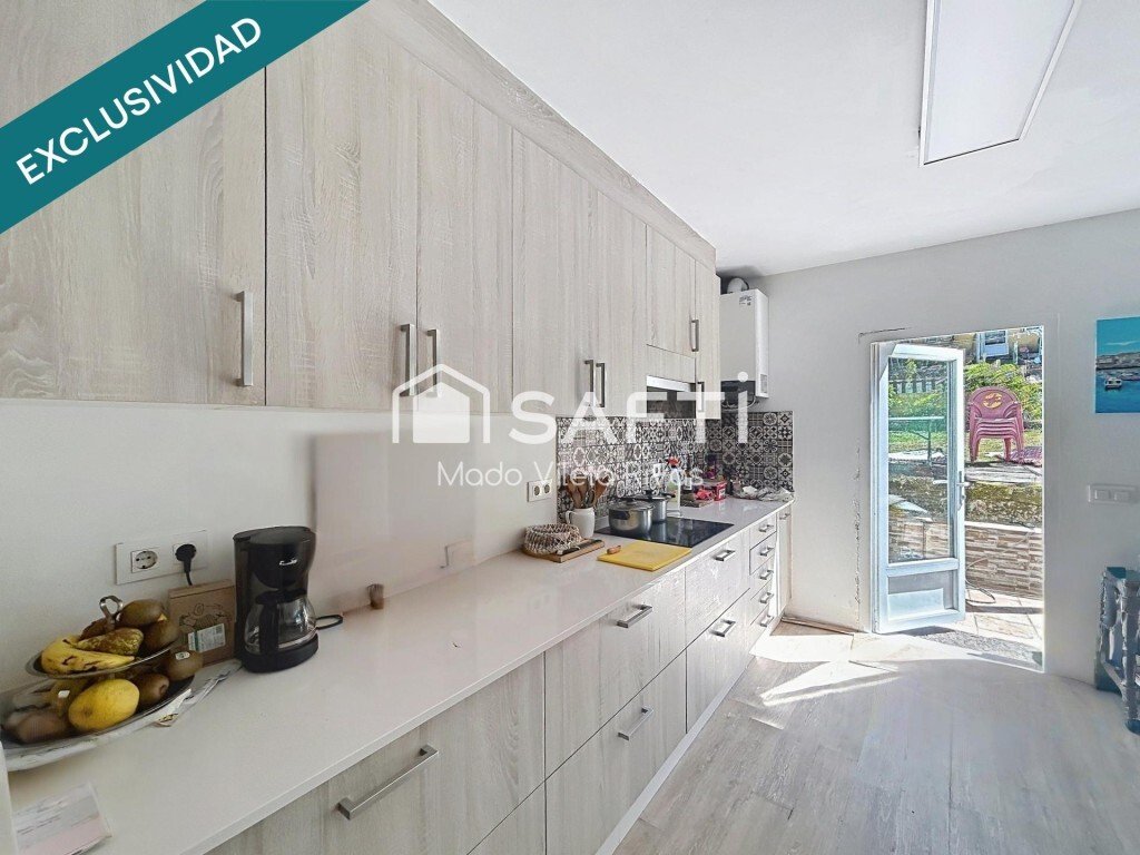 Apartment in Santiago de Compostela (District), Santiago de Compostela, Spain 2 - 18666662