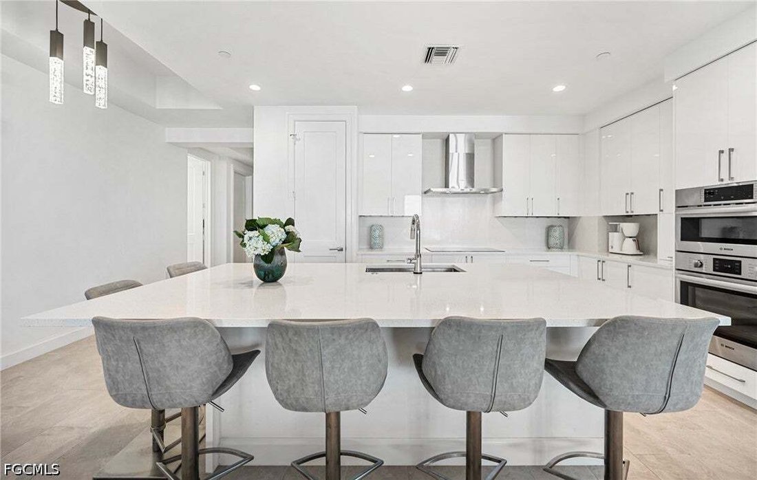 Condo in Naples, Florida, United States 3 - 18668921