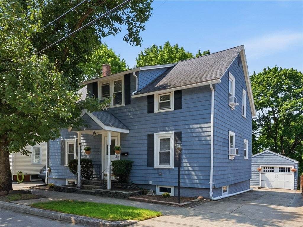 House in East Providence, Rhode Island, United States 1 - 18665947