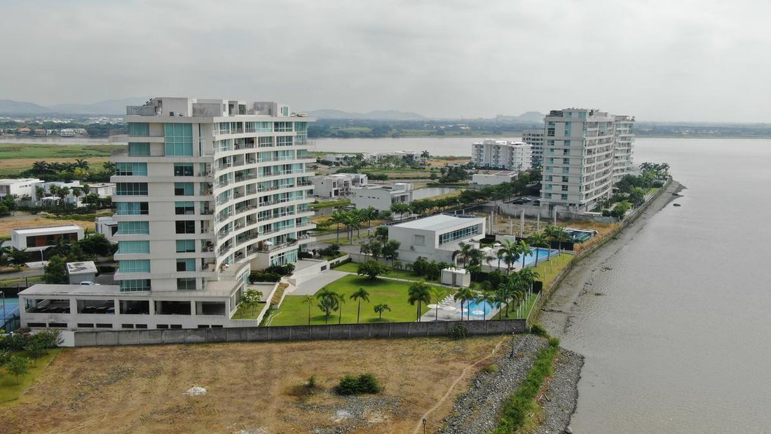 Apartment in Samborondón, Guayas, Ecuador 2 - 18660271