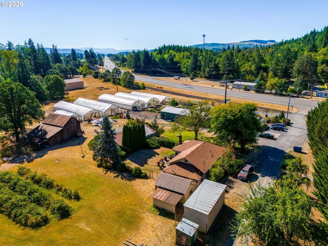 House in Lebanon, Oregon, United States 4 - 18659219