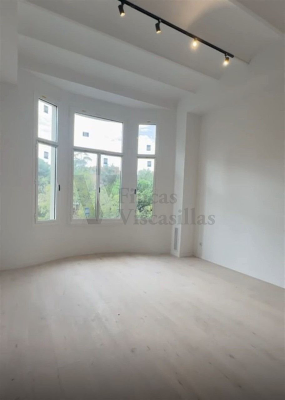 Apartment in Sarrià-Sant Gervasi, Barcelona, Spain 5 - 18665923