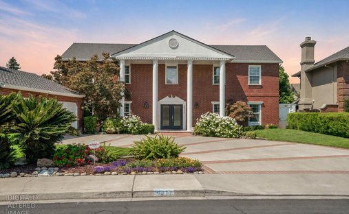 House in Modesto, California, United States 1