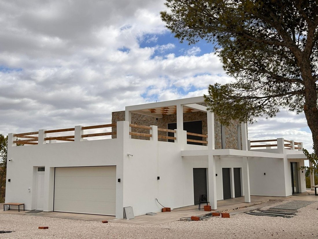 Villa in el Pinos / Pinoso, Valencian Community, Spain 5 - 18664910