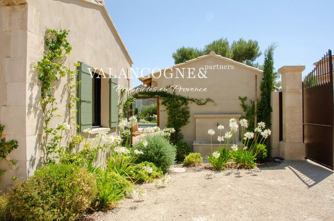 Villa in Saint-Rémy-de-Provence, Provence-Alpes-Côte d'Azur, France 4 - 16776825