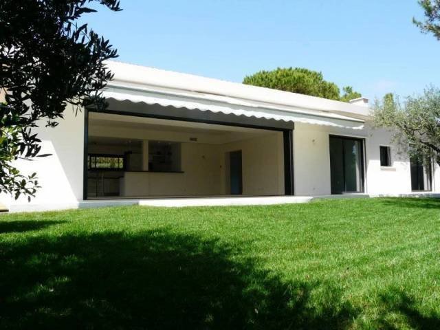 Villa en Mougins, Provenza-Alpes-Costa Azul, Francia 1 - 15503110