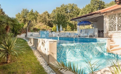 Haus in Pješčana Uvala, Gespanschaft Istrien, Kroatien 1