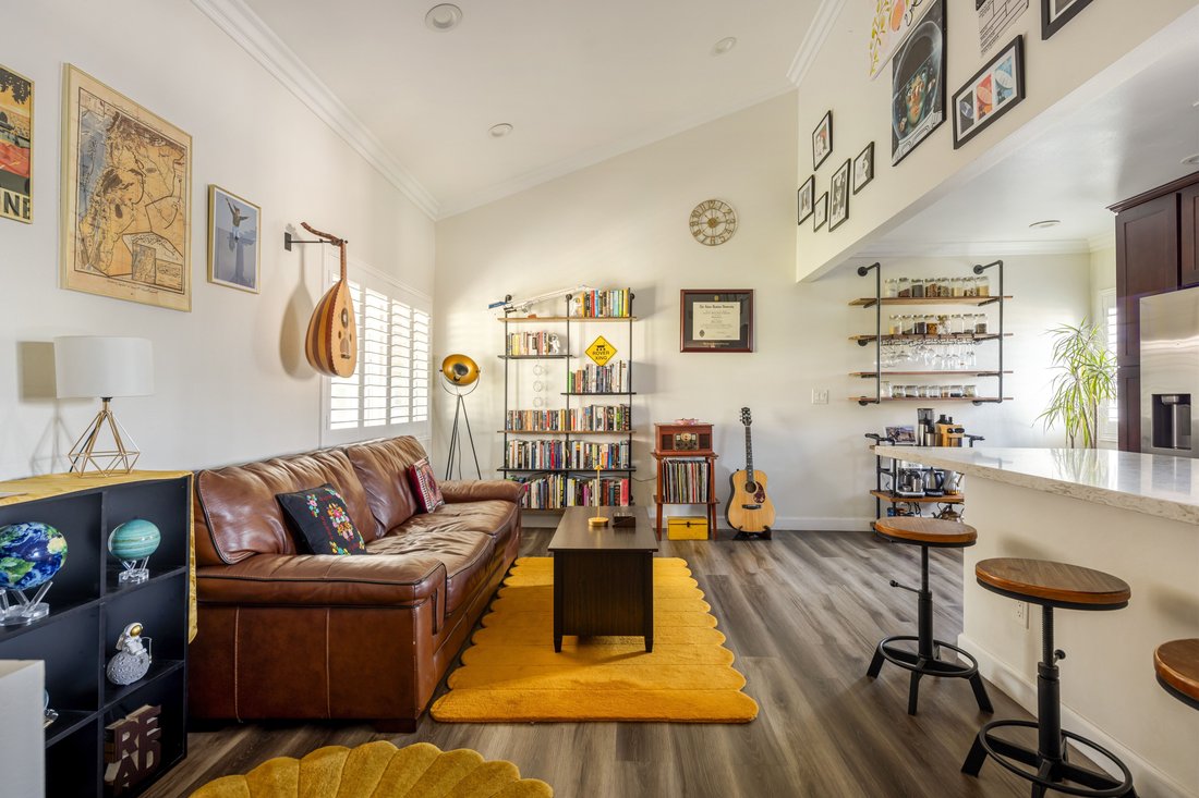 Condo in Altadena, California, United States 2 - 18661712