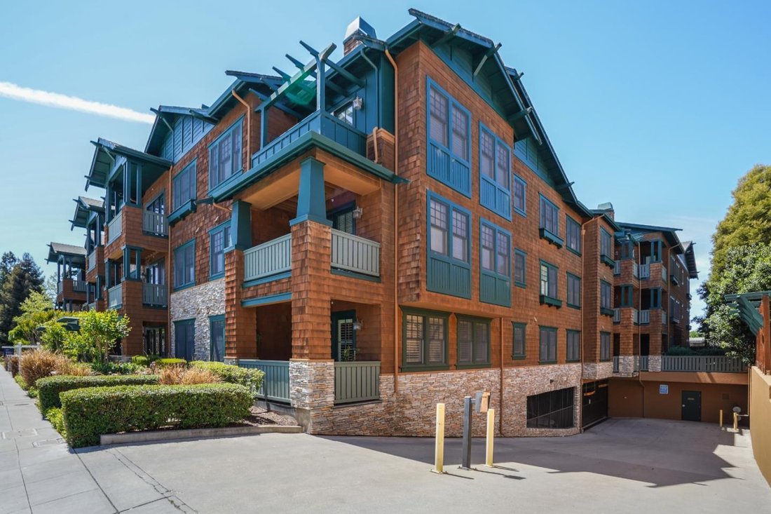 Condo in San Mateo, California, United States 2 - 18659177
