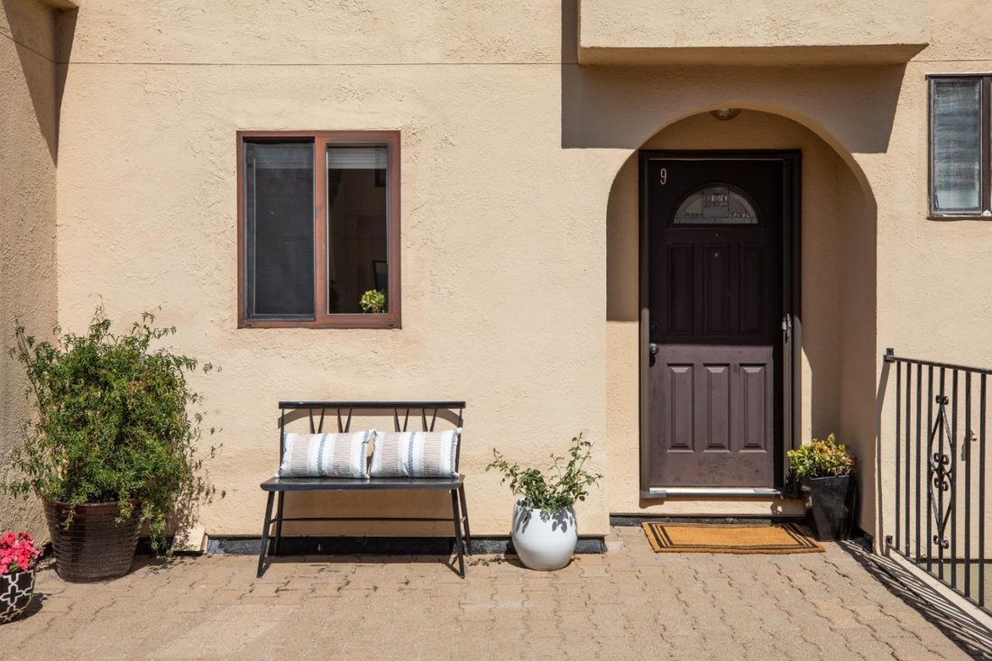 Townhouse in San Mateo, California, United States 3 - 18662235