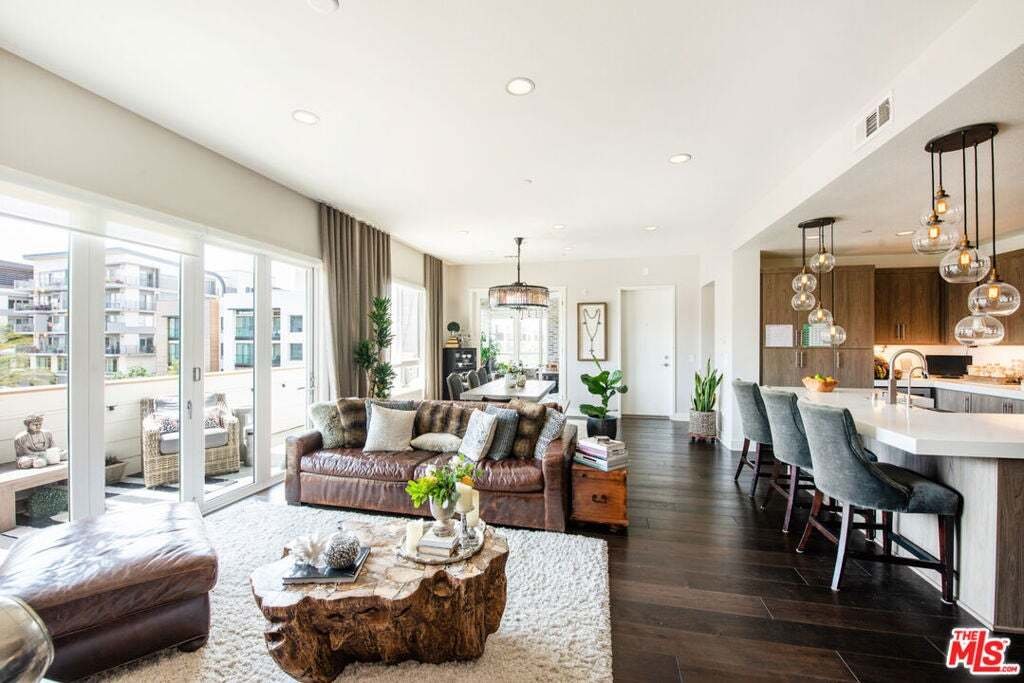 Condo in Los Angeles, California, United States 1 - 18662013