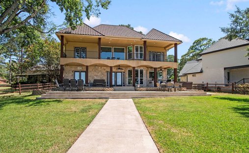 House in Gun Barrel City, Texas, United States 1