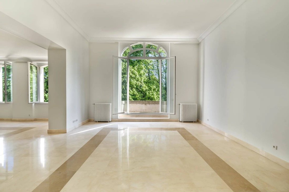Apartment in Saint Vincent, Lyon 1er Arrondissement, Lyon 5 - 17774303