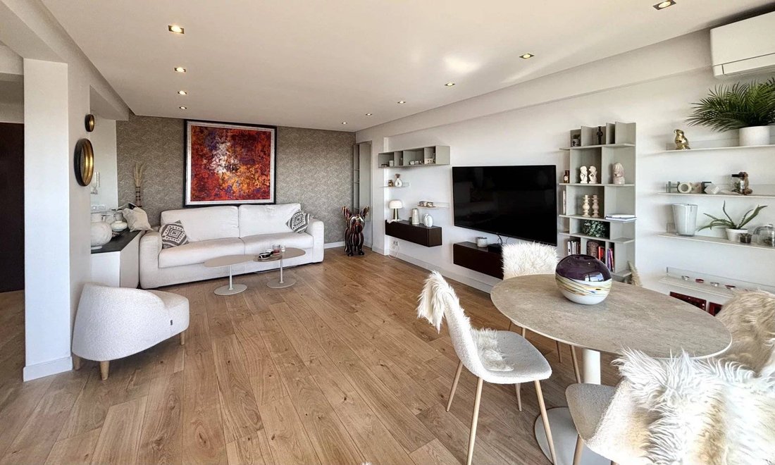 Apartment in Cannes, Provence-Alpes-Côte d'Azur, France 3 - 17480547